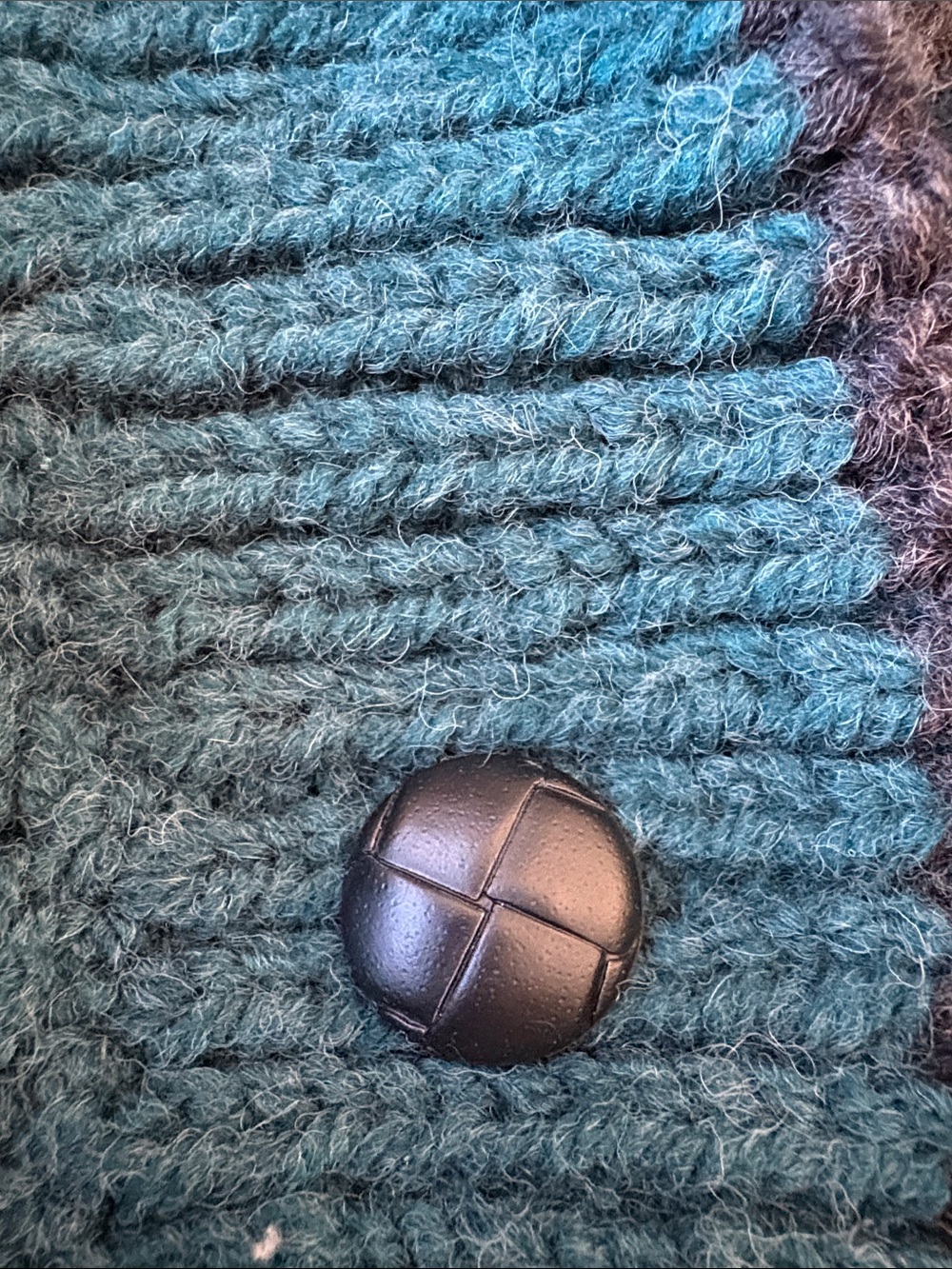 Vintage Handmade Men’s Button Up Cardigan XXL Wool Blend Very Warm and Cozy - Picture 7 of 7